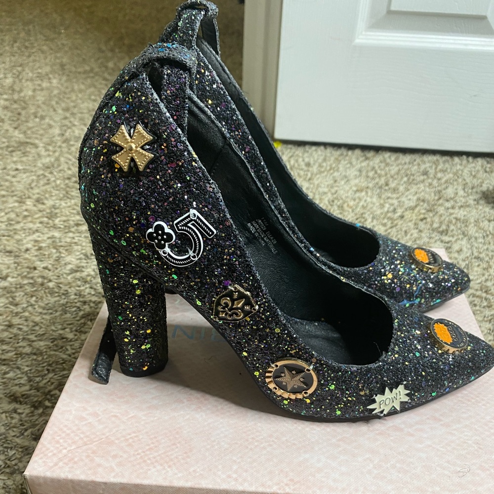 Black heels